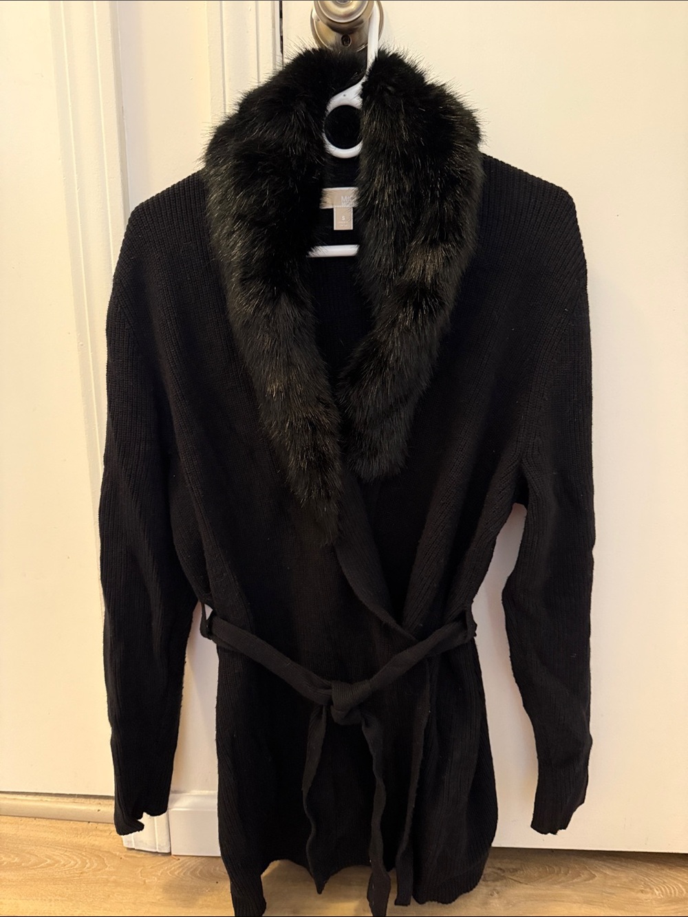 MICHAEL Michael Kors Black Faux-Fur Collar Belted Cardigan
